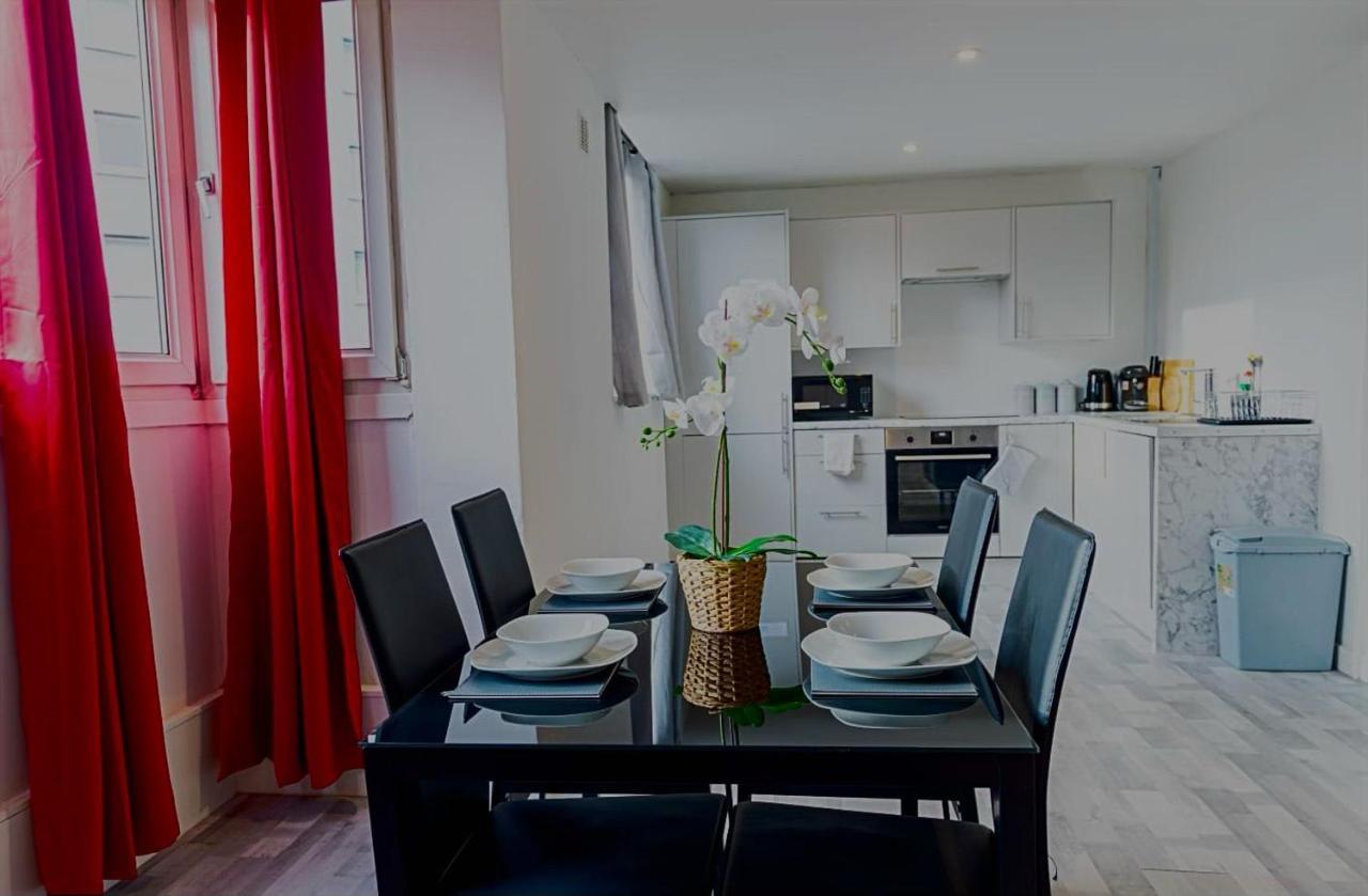 Apartamento 2 Bed With Free Parking Londres Exterior foto