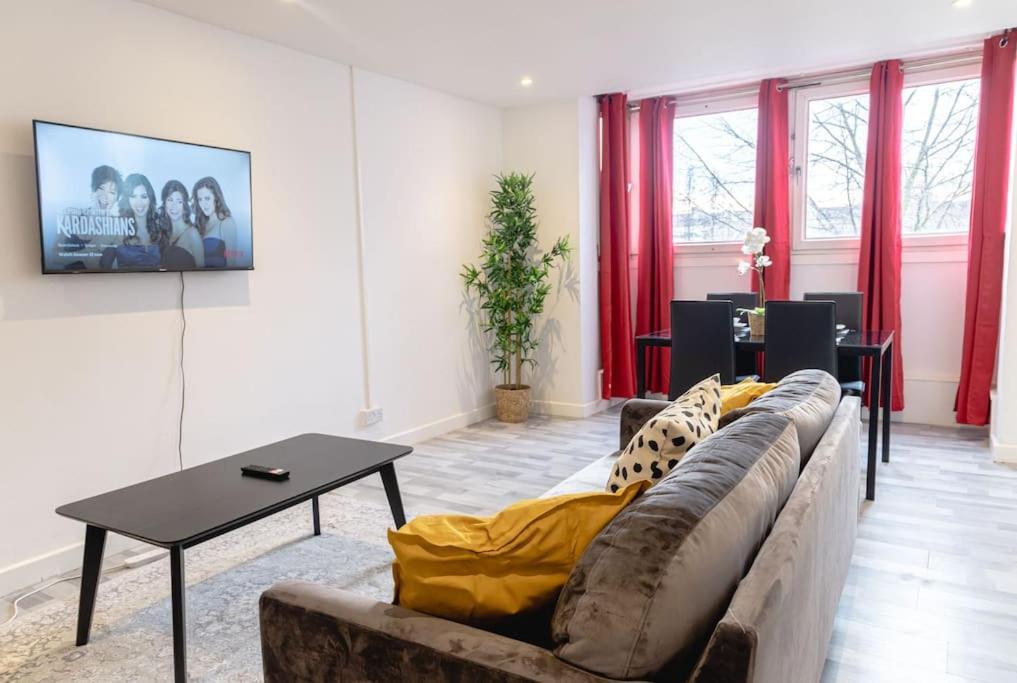 Apartamento 2 Bed With Free Parking Londres Exterior foto